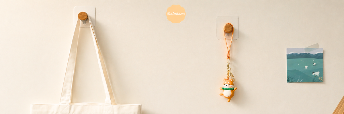 Miếng dán tường nút gỗ Dola Home