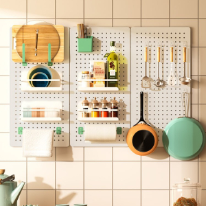 Bảng lỗ Pegboard  khu vực bếp Dola Home